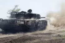 Nga tiến dọc theo tả ngạn sông Dnieper, chuẩn bị tấn công Kostiantynivka 