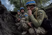 Cựu chỉ huy Lữ đoàn Azov bi quan về tình hình lực lượng Ukraine ở Donbass