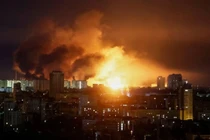 Nhà máy Antonov được cho là cơ sở sản xuất UAV và tên lửa cho quân đội Ukraine, cũng như một trung tâm tình báo vô tuyến và vị trí của hệ thống tên lửa phòng không Patriot của Mỹ. Cuộc tấn công đã được cả nguồn tin từ Nga và Ukraine xác nhận, nhấn mạnh tầm quan trọng của nó trong bối cảnh cuộc xung đột đang diễn ra.