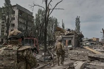 Trên thực tế, những gì đang diễn ra ở Myrnohrad khó có thể được gọi là một trận chiến theo đúng nghĩa “cổ điển”. Với việc quân đồn trú Ukraine (hay đúng hơn là những gì còn sót lại) bị bao vây, cuộc giao tranh thực chất đã biến thành một chiến dịch truy quét.