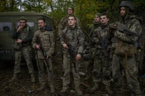 Chiến thuật của quân đội Nga ở Pokrovsk khác hoàn toàn Bakhmut