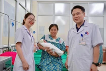 Sản phụ vượt cạn thành công với 9 khối u xơ tử cung