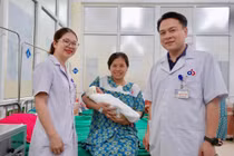 Sản phụ vượt cạn thành công với 9 khối u xơ tử cung