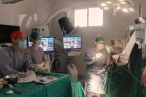 Kích thích não sâu, chấm dứt run rẩy vì parkinson cho người đàn ông Bắc Ninh