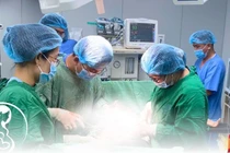 Nghẹt thở giành sự sống cho hai mẹ con sản phụ vỡ tử cung