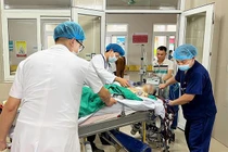 Chỉ từ sốt, nôn trẻ 11 tuổi nhanh chóng sốc tim nguy kịch