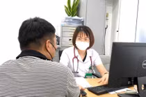 Thụt tháo đại tràng, sán dài hơn 3m chui ra ngoài