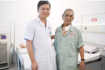 Tạo hình thực quản bằng ống dạ dày điều trị ung thư 