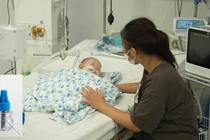 Trẻ hơn 1 tuổi suy hô hấp nặng vì uống phải tinh dầu đuổi muỗi