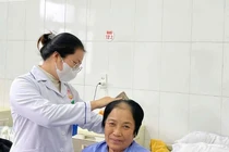 Kỹ thuật kết hợp xương nẹp vít khóa điều trị gãy đầu trên xương cánh tay