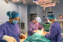 Hy hữu, cấp cứu vì 'cậu nhỏ' cương cứng 10 ngày liên tục