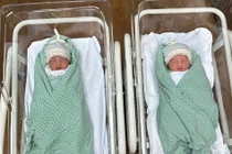 Hành trình 4 tháng giữ song thai của sản phụ 6 năm hiếm muộn