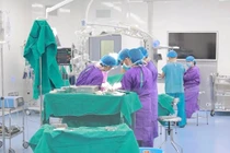 Cứu sản phụ hôn mê sâu đe dọa ngừng tim do vỡ tử cung tại vết mổ cũ