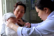 Phẫu thuật phục hồi đám rối thần kinh cánh tay cho trẻ 5 tháng tuổi