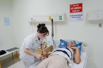 Nội soi chữa khỏi 95% trường hợp ngủ ngáy, ngưng thở khi ngủ