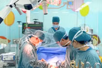 Phẫu thuật thành công ca hẹp khí quản, tim bẩm sinh đặc biệt phức tạp