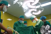 Ngã ngồi tưởng nhẹ, bệnh nhân vỡ vật hang mất tiểu tiện