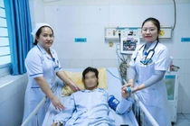 Người đàn ông suy đa tạng do nhiễm xoắn khuẩn Leptospira, sốt xuất huyết