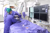 Đặt stent graft điều trị phình động mạch chủ bụng nguy kịch