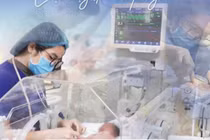 Uống sữa sau sinh, trẻ 8 giờ tuổi sốc phản vệ nguy kịch