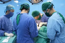 Ung thư tuyến giáp tái phát do bỏ thuốc điều trị