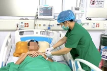 Thanh niên 39 tuổi bị Whitemore gây nhiễm trùng huyết, suy đa tạng
