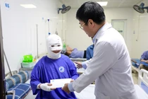 Mất 100 triệu điều trị thuốc nam, người phụ nữ bị bọng nước, loét toàn thân