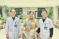 Lấy máu tụ dưới màng cứng cứu cụ ông nguy kịch do nhiều bệnh nền