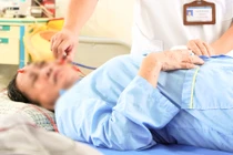 Méo miệng, mắt nhắm không kín do liệt mặt ngoại biên 