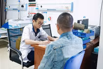 Phát hiện tổn thương nghiêm trọng từ những triệu chứng kéo dài, khó nhận biết