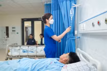 Người đàn ông Phú Thọ say nóng, sốc nhiệt sau buổi nấu cỗ cưới