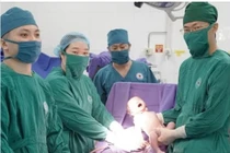 Hành động kịp thời hồi sinh sự sống cho sản phụ suy thai cấp