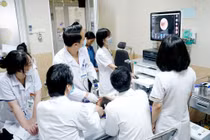 Tai chảy dịch, trẻ 9 tuổi được phát hiện dò dịch não tủy