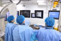 Kỹ thuật TIPS cứu người đàn ông nôn ra máu tái diễn nhiều lần do xơ gan