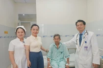 Mệt mỏi, xanh xao tái khám tim mạch phát hiện u sùi tâm vị