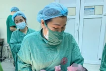 Nhiều sản phụ sinh con to đối mặt hiểm nguy cho cả mẹ và bé