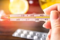 Bệnh lý nguy hiểm từ sốt cao kéo dài