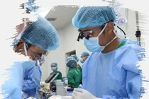 Dừng chờ qua đường, trẻ 12 tuổi bị đa chấn thương, vỡ tá tràng