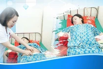 Hành trình giữ thai đôi từ 22 tuần đến "đủ ngày đủ tháng" 