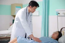 Cứu sản phụ nhóm máu hiếm Rh âm, vỡ tử cung đoạn kẽ đe dọa tính mạng