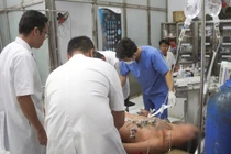 Bệnh xá đảo Song Tử Tây, cứu sống 2 ngư dân bị giảm áp cấp tính nặng