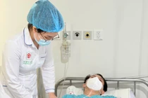 Người đàn ông viêm phổi, nhiễm khuẩn huyết nguy kịch do vi khuẩn đa kháng