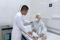 Cứu cụ bà 105 tuổi viêm túi mật hoại tử - sỏi ống mật chủ