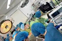 Xử trí kịp thời, cứu sống sản phụ 31 tuổi thuyên tắc mạch ối nguy kịch