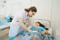 Báo động đỏ cứu người phụ nữ mất 2000ml máu do thai ngoài tử cung vỡ