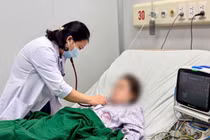 Mang thai IVF 11 tuần, thai phụ ho, sốt do lao phổi nguy kịch