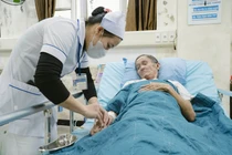 48 giờ cấp cứu hai anh em ruột nguy kịch vì phình vỡ động mạch chủ