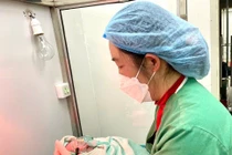 Hồi hộp, khó thở sản phụ thai 33 tuần nguy kịch