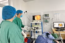 Tưởng rối loạn tiêu hóa tuổi 103, không ngờ ung thư biểu mô tuyến