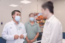 Bệnh nhân ghép phổi đầu tiên từ người cho chết não ở TP HCM xuất viện